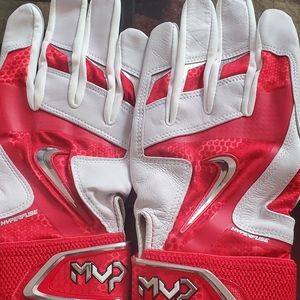 nike hyperfuse batting gloves
